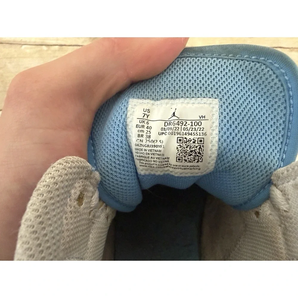 Nike see photos